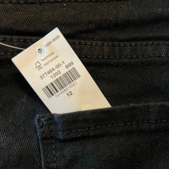 Old Navy Black Jeans - Picture 2 of 5